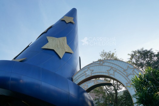 Mickey's Sorceror Hat Disney's Hollywood Studios