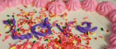 What I Saw This Weekend Mother's Day Cake